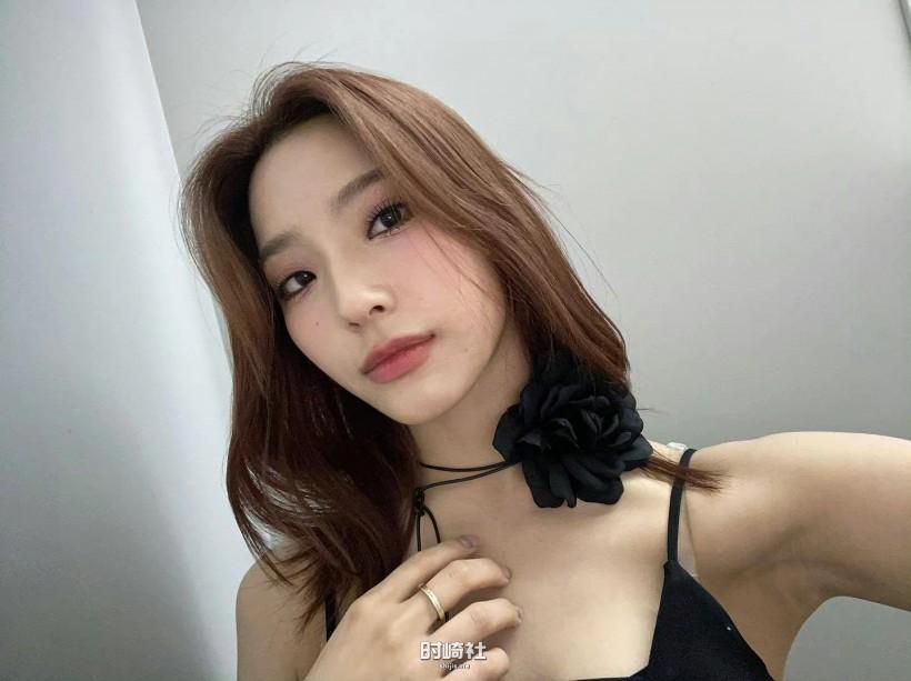 Lee Sae Rom李赛纶隶属哪个女团成员？为何说她像行走的画报散发魅力？