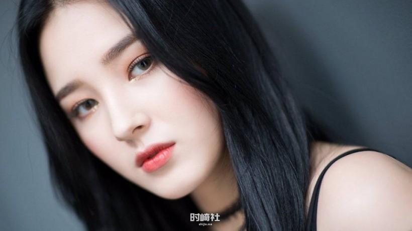 JoNancy李承利隶属哪个女团成员？凭借怎样招牌笑容散发独有甜美魅力？