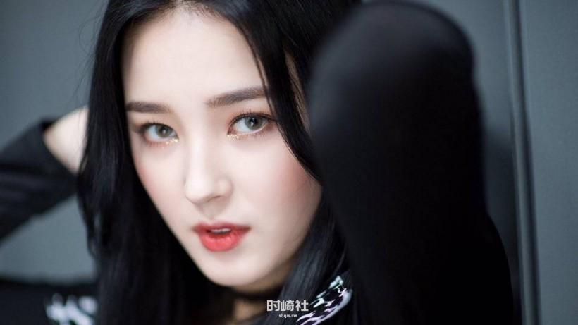 JoNancy李承利隶属哪个女团成员？凭借怎样招牌笑容散发独有甜美魅力？