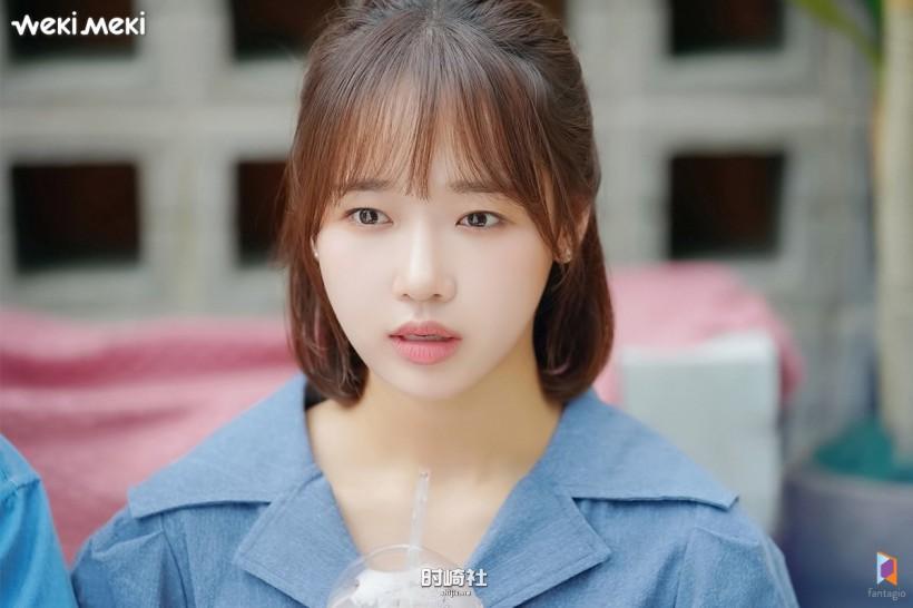 Choi Yoo Jung磪有情隶属哪个女团成员？她凭借怎样可爱外貌吸引粉丝？